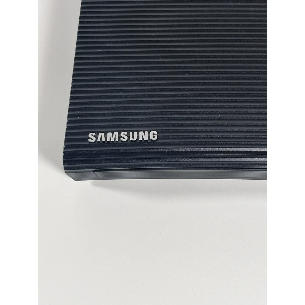 Samsung Smart Blu-Ray & DVD Player With WiFi Streaming BD-JM57C *READ